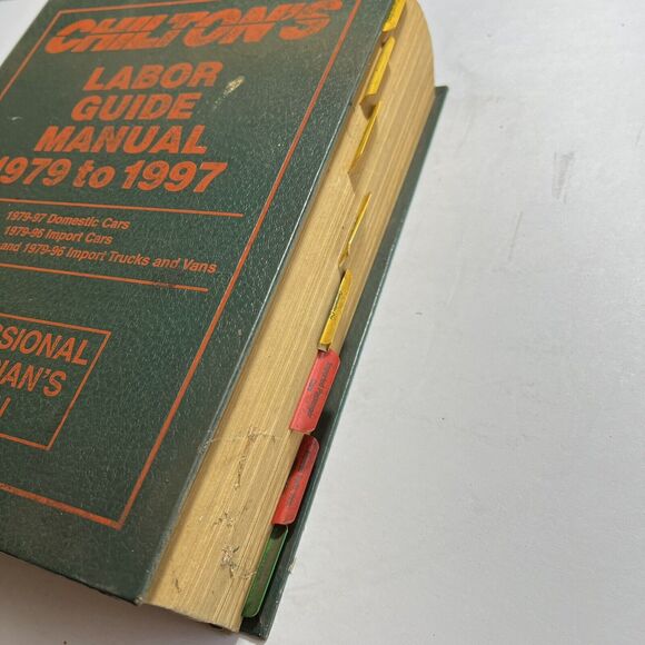 Vtg Chiltons Labor Guide Manual 1979 to 1997 Professional Technicians Edition - Picture 3 of 9
